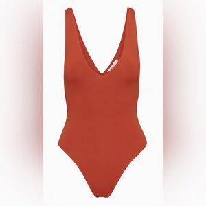Aritzia Babaton Contour V-neck Bodysuit